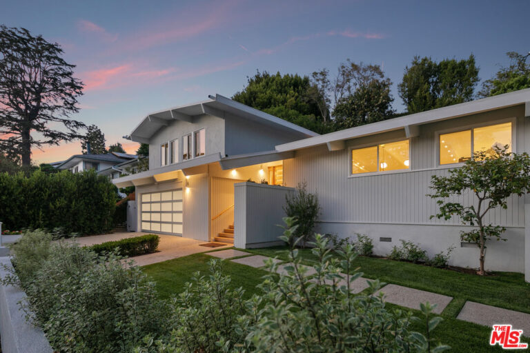 CA 6 BED | 4 BATH