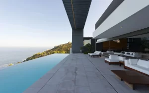 BEVERLY HILLS